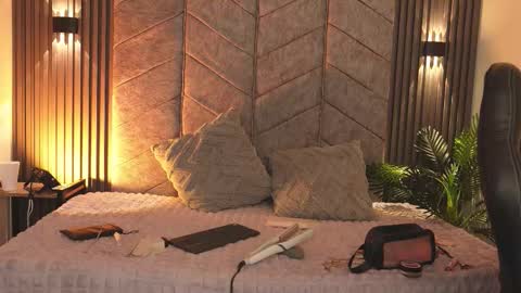 Snapshot of 1anya chatting on October 24, 7:43 pm anya online show from October 24, 7:43 pm