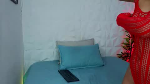 Snapshot of 1anya chatting on November 16, 7:41 pm anya online show from November 16, 7:41 pm