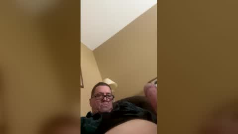 Snapshot of 1damnitdusty chatting on December 16, 5:18 pm 1damnitdusty online show from December 16, 5:18 pm