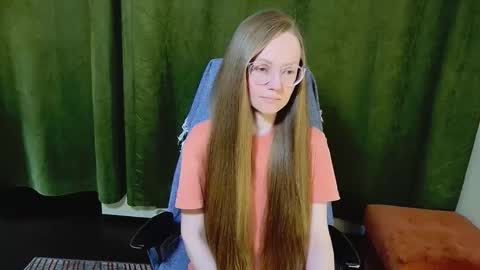    online show from February 28, 5:25 pm