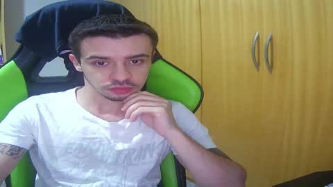 1good_vibes1 online show from February 9, 4:38 am