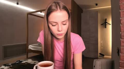 Lily 3 online show from November 15, 12:52 am