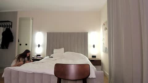 Lily 3 online show from November 23, 6:41 pm