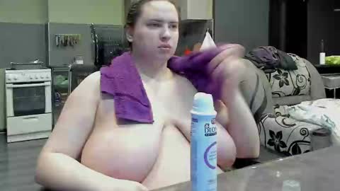 1LINDSEY1 online show from March 3, 4:46 pm