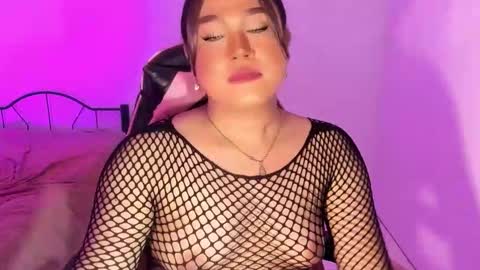 1lovelymess online show from September 19, 3:56 pm