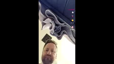 Snapshot of 1machine1guy chatting on October 13, 1:22 pm Clay online show from October 13, 1:22 pm