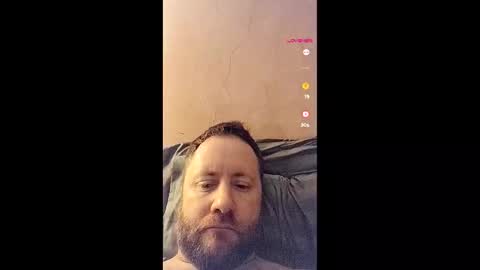 Snapshot of 1machine1guy chatting on November 9, 1:15 am Clay online show from November 9, 1:15 am