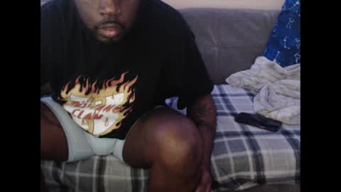 Snapshot of 1n2deep chatting on March 5, 10:10 pm 1n2Deep online show from March 5, 10:10 pm