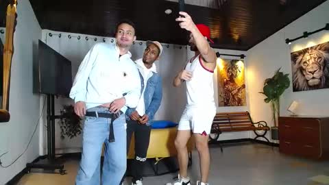 pushman online show from April 5, 11:51 am