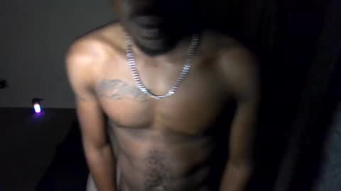 Snapshot of 1retro_ski_mask chatting on December 2, 3:47 am Tropical Fusion online show from December 2, 3:47 am