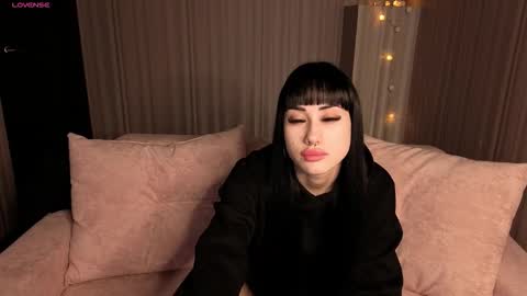 Kate online show from February 14, 9:28 am