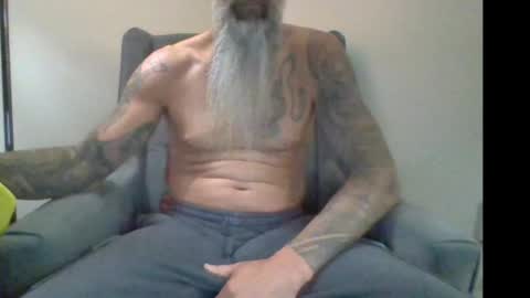 Snapshot of 1theone12 chatting on March 19, 1:53 am 1theone12 online show from March 19, 1:53 am