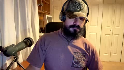 Snapshot of 1ui5 chatting on December 6, 11:33 am 1ui5 online show from December 6, 11:33 am