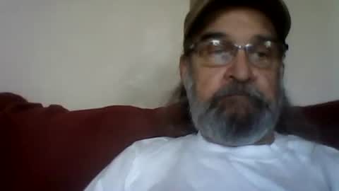 1valentine online show from April 12, 4:45 pm