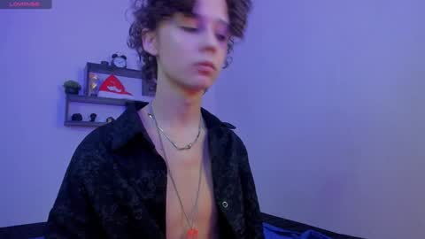 Snapshot of 1vampirella_gs chatting on December 25, 11:54 am Milos online show from December 25, 11:54 am