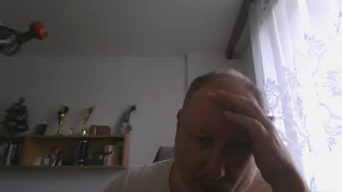 Snapshot of 1vaso chatting on December 15, 7:57 am 1vaso online show from December 15, 7:57 am