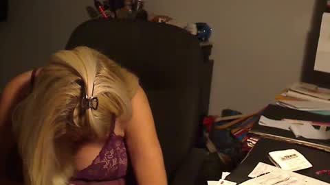 Susan online show from January 1, 4:18 am