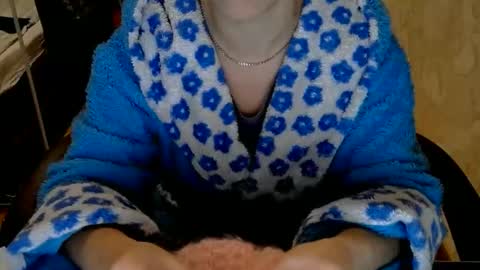 1your_hot_girls online show from February 20, 5:29 pm