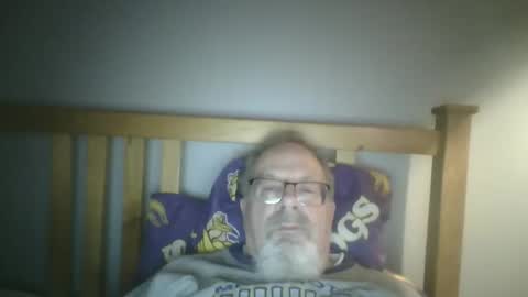 Snapshot of 2003dynawideglide chatting on January 11, 3:44 am 2003dynawideglide online show from January 11, 3:44 am