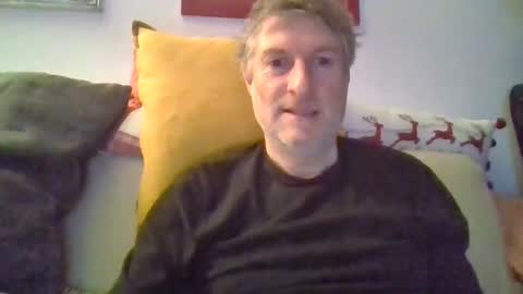 22esserre online show from March 3, 9:15 pm