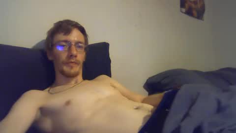 Snapshot of 2big2hype chatting on December 14, 8:13 am cheif online show from December 14, 8:13 am