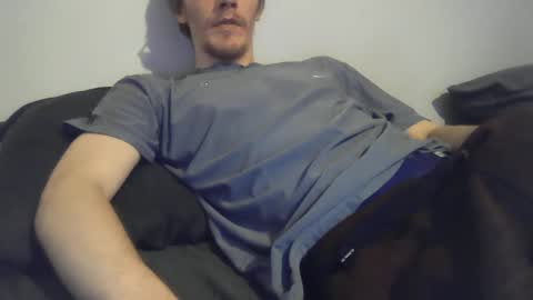 Snapshot of 2big2hype chatting on December 15, 12:18 am cheif online show from December 15, 12:18 am