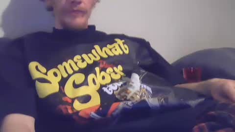 Snapshot of 2big2hype chatting on December 30, 1:04 am cheif online show from December 30, 1:04 am