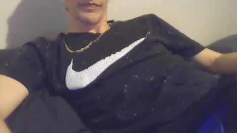 Snapshot of 2big2hype chatting on January 4, 2:25 am cheif online show from January 4, 2:25 am