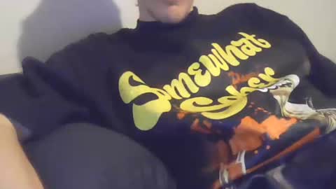 Snapshot of 2big2hype chatting on January 9, 2:43 am cheif online show from January 9, 2:43 am