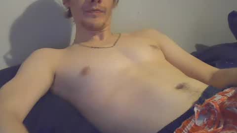 Snapshot of 2big2hype chatting on January 12, 9:08 pm cheif online show from January 12, 9:08 pm