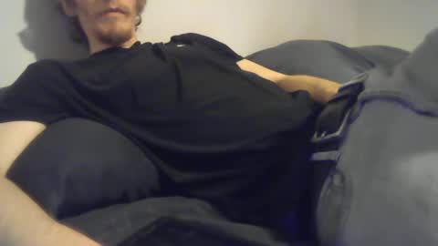 Snapshot of 2big2hype chatting on February 24, 12:09 am cheif online show from February 24, 12:09 am