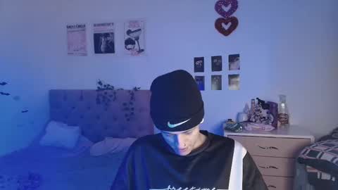 Snapshot of 2cb0y chatting on September 8, 8:41 pm BAD online show from September 8, 8:41 pm