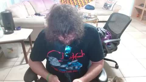 ThrillBilly online show from May 21, 10:33 am