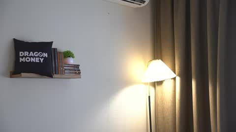 Snapshot of 2girls_1dream chatting on May 18, 2:34 pm Elley online show from May 18, 2:34 pm