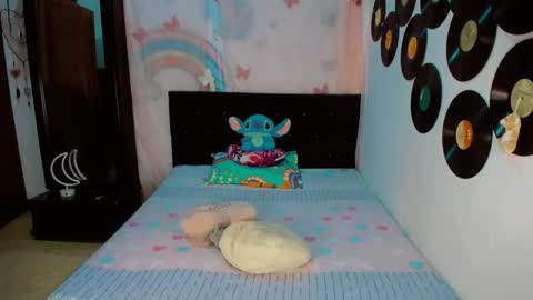 samantha sharon online show from January 13, 9:14 am