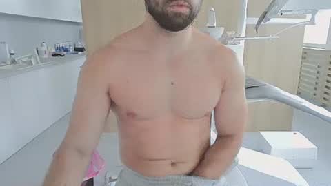 Snapshot of 2hot2furious chatting on September 28, 2:44 pm 2hot2furious online show from September 28, 2:44 pm