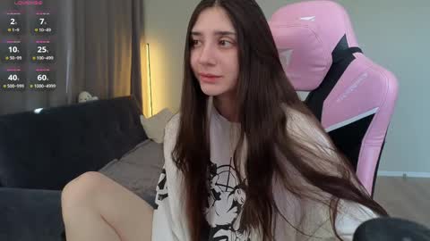 Lina       free control in pvt online show from March 27, 7:25 am