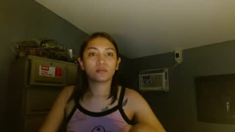 Snapshot of 2redhorsetsdoll chatting on July 7, 11:47 am 2redhorsetsdoll online show from July 7, 11:47 am