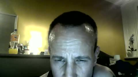 2sleazylondon829093 online show from May 3, 12:05 am