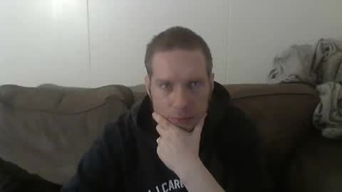 Snapshot of 2small4you83 chatting on March 8, 2:01 am 2small4you83 online show from March 8, 2:01 am