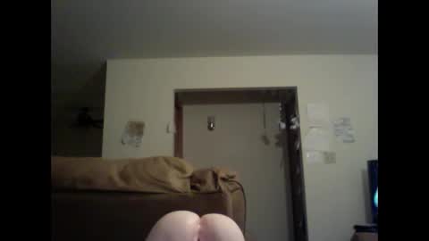 Snapshot of 2watchcock chatting on February 23, 1:25 am Str8 Edge online show from February 23, 1:25 am