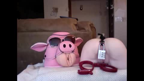 Snapshot of 2watchcock chatting on February 25, 1:10 pm Str8 Edge online show from February 25, 1:10 pm