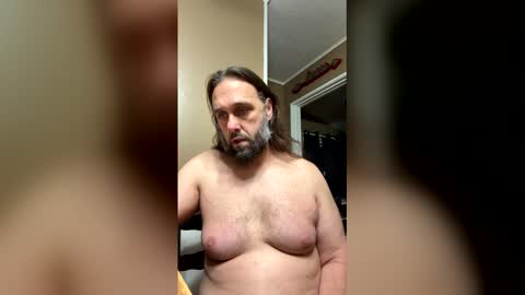 33adidas online show from March 31, 8:15 am