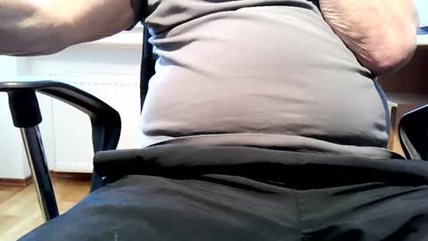 Snapshot of 35cam chatting on October 20, 12:49 pm 35cam online show from October 20, 12:49 pm