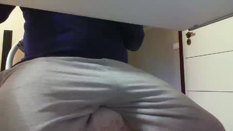 Snapshot of 3funlover chatting on January 26, 10:12 am 3funlover online show from January 26, 10:12 am