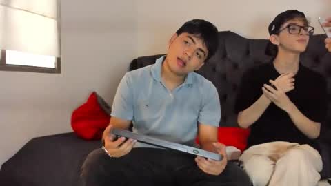 Snapshot of 3guy3 chatting on November 10, 7:24 pm Guy 1 Guy 2 Guy 3. online show from November 10, 7:24 pm