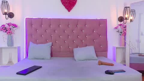 Snapshot of 3valyriax chatting on July 16, 6:14 pm Val online show from July 16, 6:14 pm