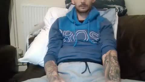 420feetloverr420 online show from September 28, 8:36 pm