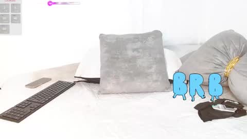 493ashlyfoxx online show from March 4, 3:45 am