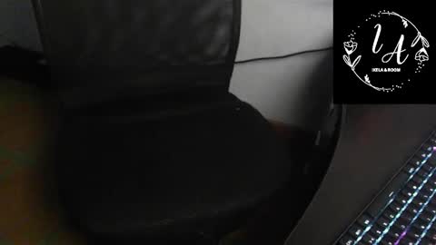 Ixela online show from February 5, 12:27 pm